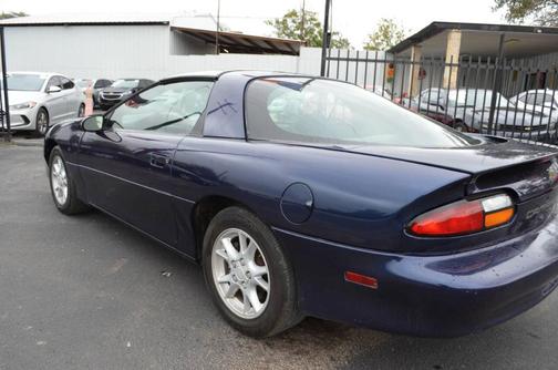 2002 Chevrolet Camaro 