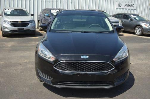 Black 2017 Ford Focus SE