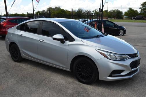 2018 Chevrolet Cruze LS