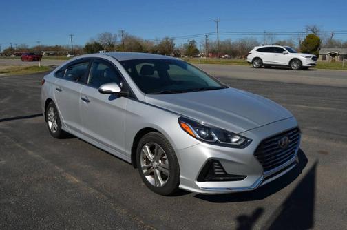 2018 Hyundai SONATA SEL