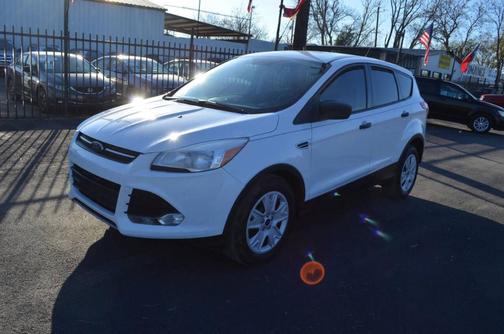 2014 Ford Escape S