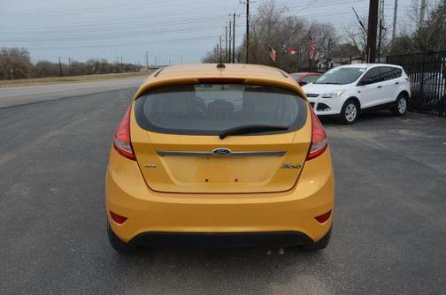 2011 Ford Fiesta SES
