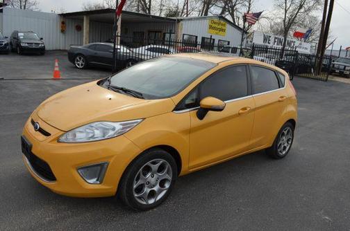 2011 Ford Fiesta SES