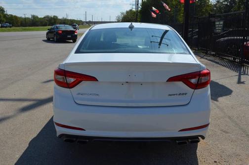 2015 Hyundai SONATA Sport 2.0T