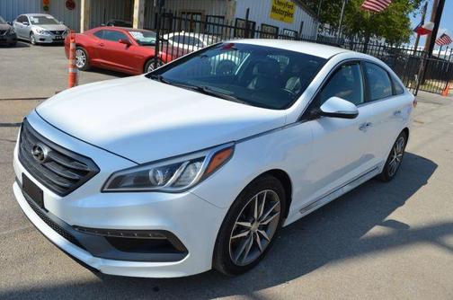 2015 Hyundai SONATA Sport 2.0T