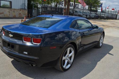 2011 Chevrolet Camaro 2LT