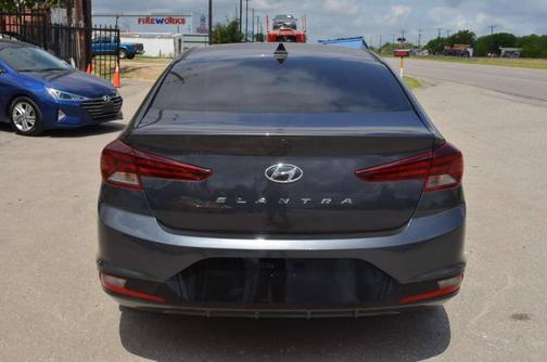 2020 Hyundai ELANTRA Value Edition