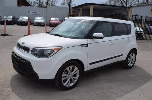 2015 Kia Soul +