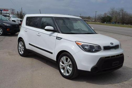 2015 Kia Soul +