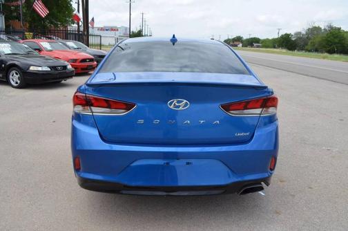 2018 Hyundai SONATA Limited