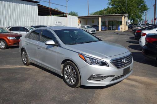 Symphony Silver 2015 Hyundai SONATA SE