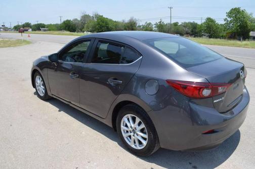 2018 Mazda Mazda3 Sport
