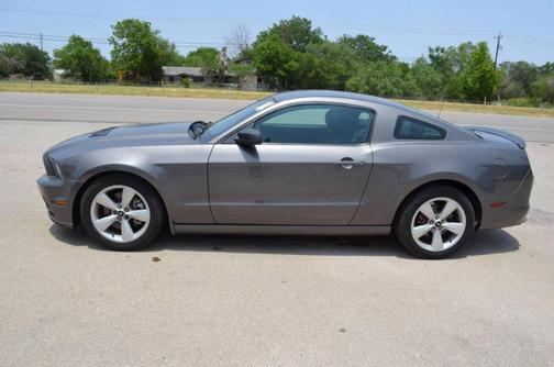2014 Ford Mustang V6