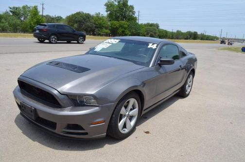 2014 Ford Mustang V6