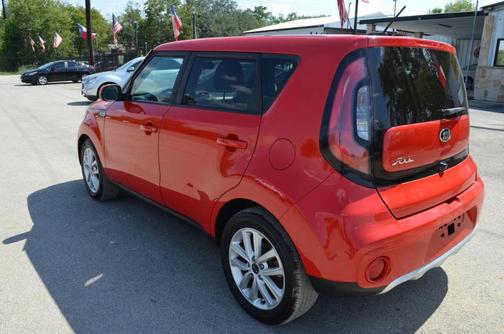 2018 Kia Soul +