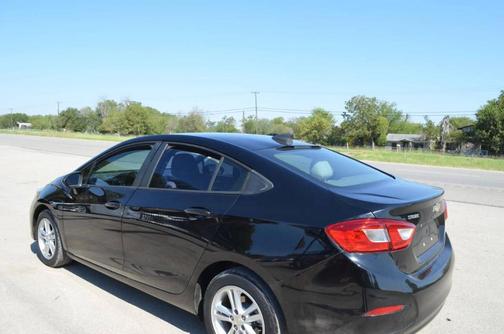 2018 Chevrolet Cruze LS