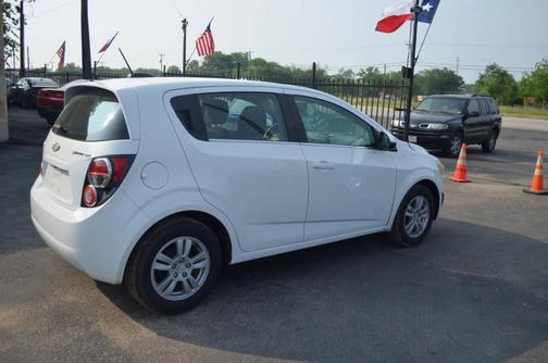 White 2016 Chevrolet Sonic LT