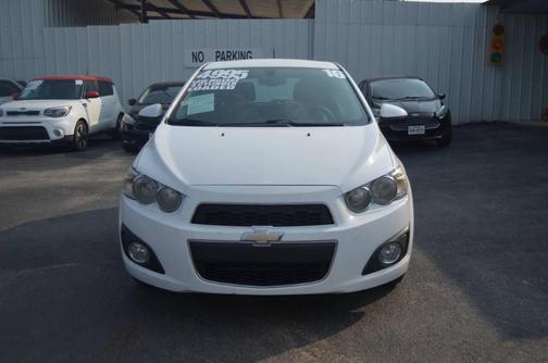White 2016 Chevrolet Sonic LT