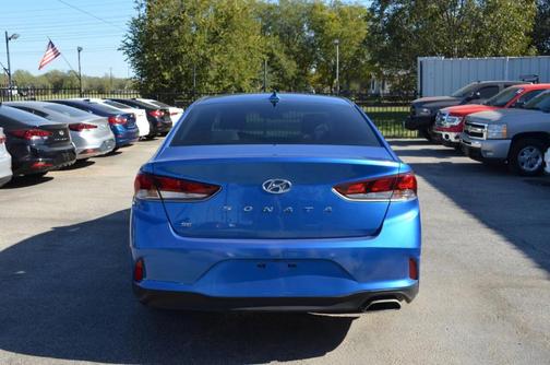 2019 Hyundai SONATA SE