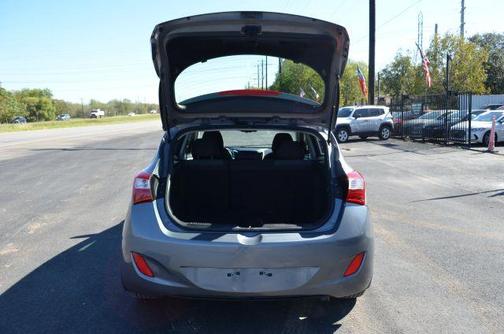 2016 Hyundai Elantra GT Base