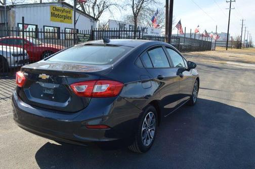 2016 Chevrolet Cruze LS Automatic