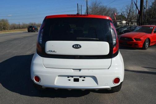 2018 Kia Soul +