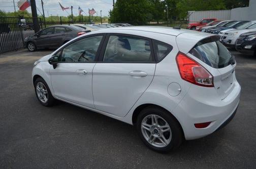 White 2019 Ford Fiesta SE