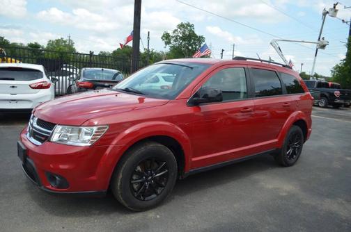 Red 2019 Dodge Journey SE