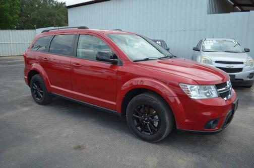 Red 2019 Dodge Journey SE