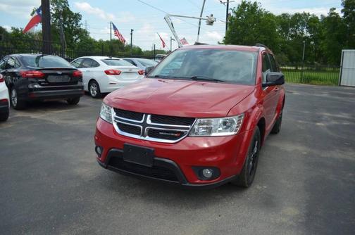 Red 2019 Dodge Journey SE