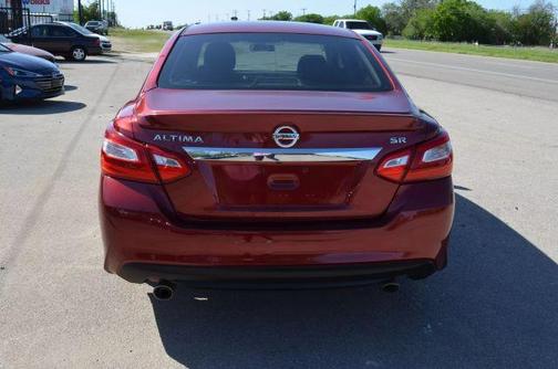 2016 Nissan Altima 2.5 SR