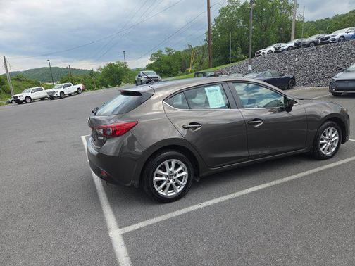2015 Mazda Mazda3 i Touring