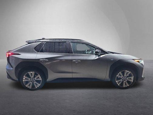 2023 Subaru Solterra Touring