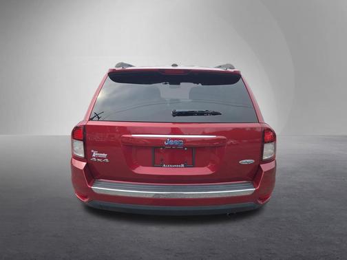 Granite Crystal Metallic Clearcoat 2017 Jeep Compass High Altitude