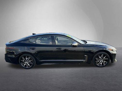 2022 Kia Stinger GT-Line
