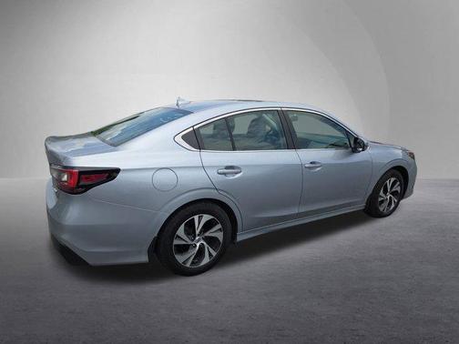 2022 Subaru Legacy Premium