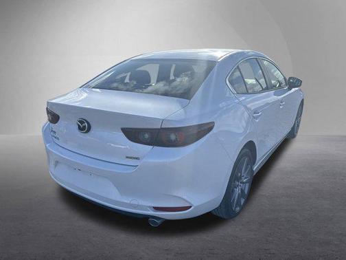 2025 Mazda Mazda3 FWD w/Preferred Package
