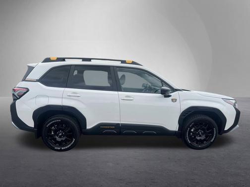 Crystal White Pearl 2026 Subaru Forester Wilderness