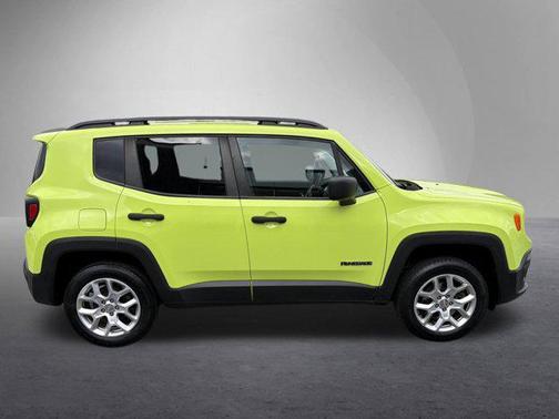 Hypergreen Clearcoat 2018 Jeep Renegade Sport
