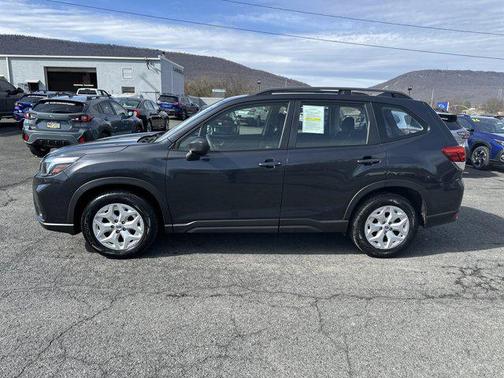2019 Subaru Forester Base