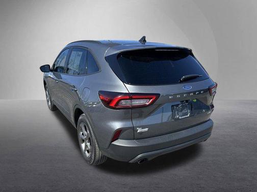 Carbonized Gray Metallic 2025 Ford Escape ST-Line