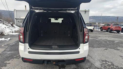 2022 Chevrolet Suburban LT