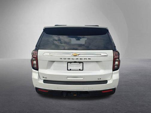 2022 Chevrolet Suburban LT