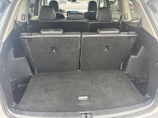 2024 Volkswagen Atlas 2.0T SE w/Technology 4MOTION