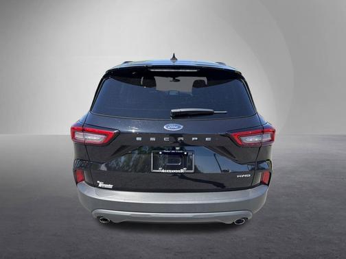 Black Metallic 2025 Ford Escape ST-Line