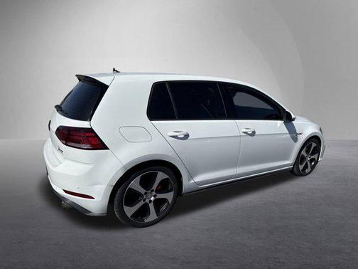 2018 Volkswagen Golf GTI 2.0T S 4-Door
