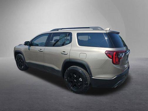 2022 GMC Acadia AWD AT4