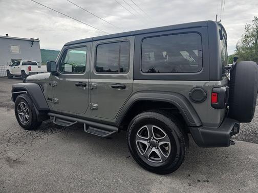 Sting-Gray Clearcoat 2023 Jeep Wrangler Sport S