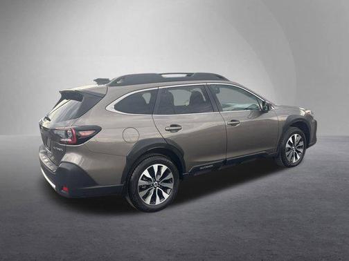Brilliant Bronze Metallic 2024 Subaru Outback Limited