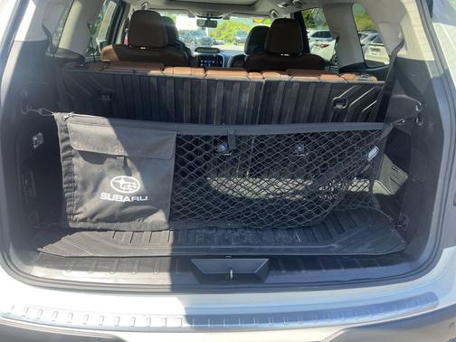 Crystal White Pearl 2020 Subaru Ascent Touring 7-Passenger